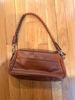 Women's Brown Shoulder Bag - Sleek Braided Handle